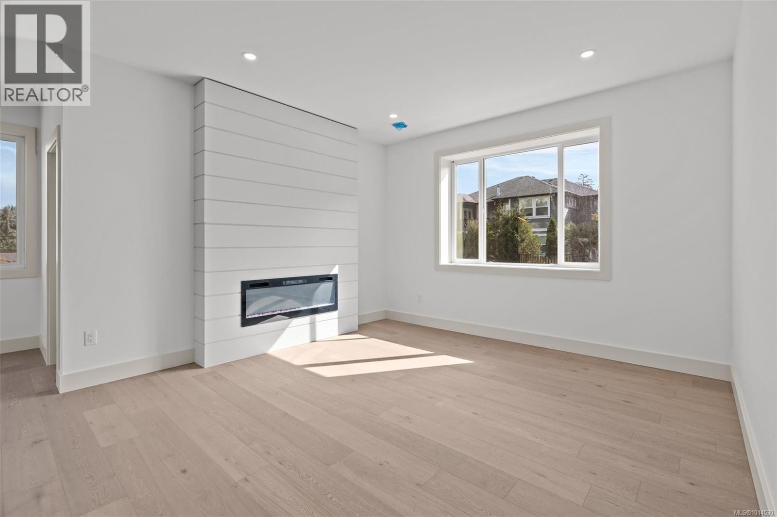 1 571 Bezanton Way, Colwood