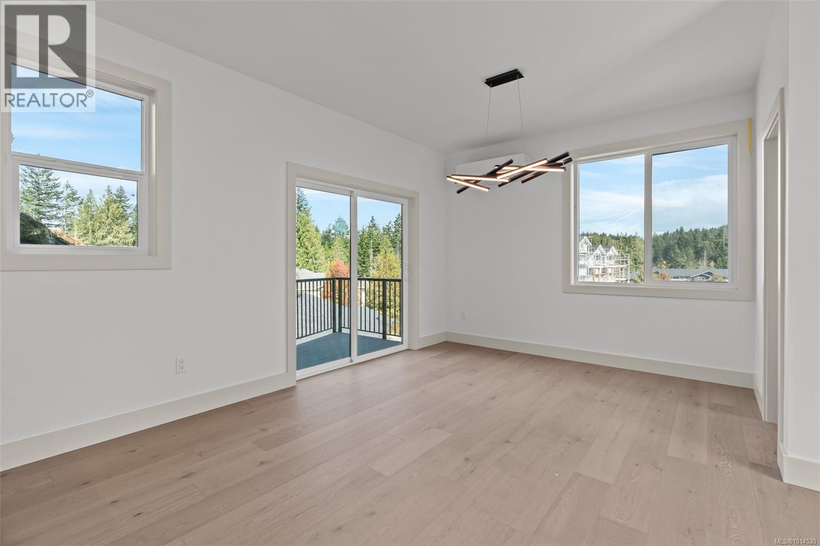 1 571 Bezanton Way, Colwood