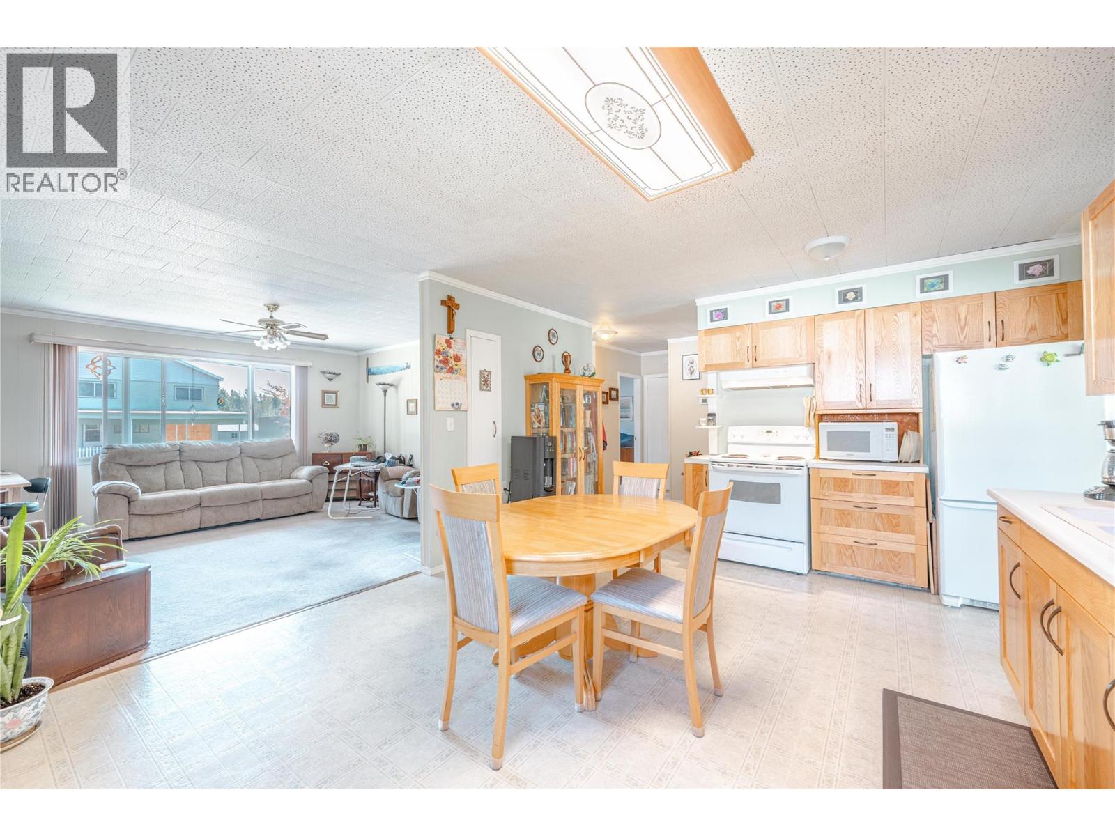 919 Downie Street, Revelstoke