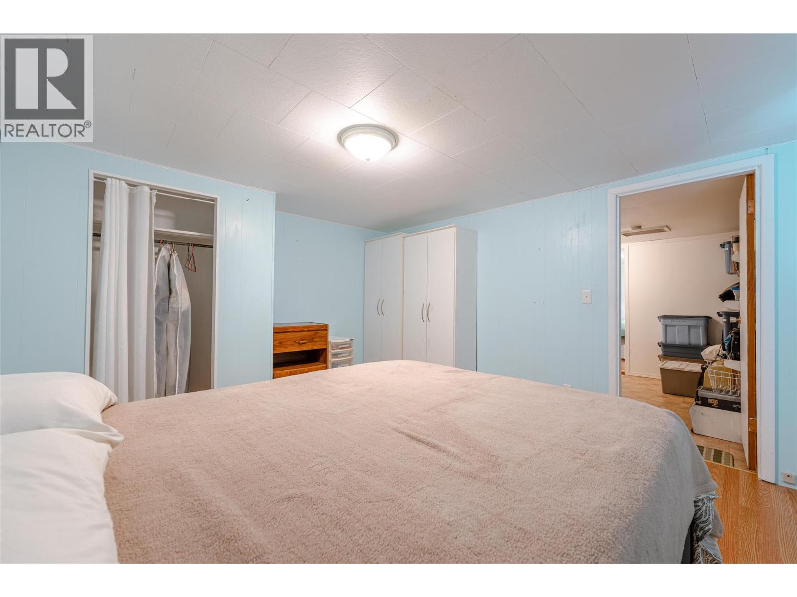 919 Downie Street, Revelstoke