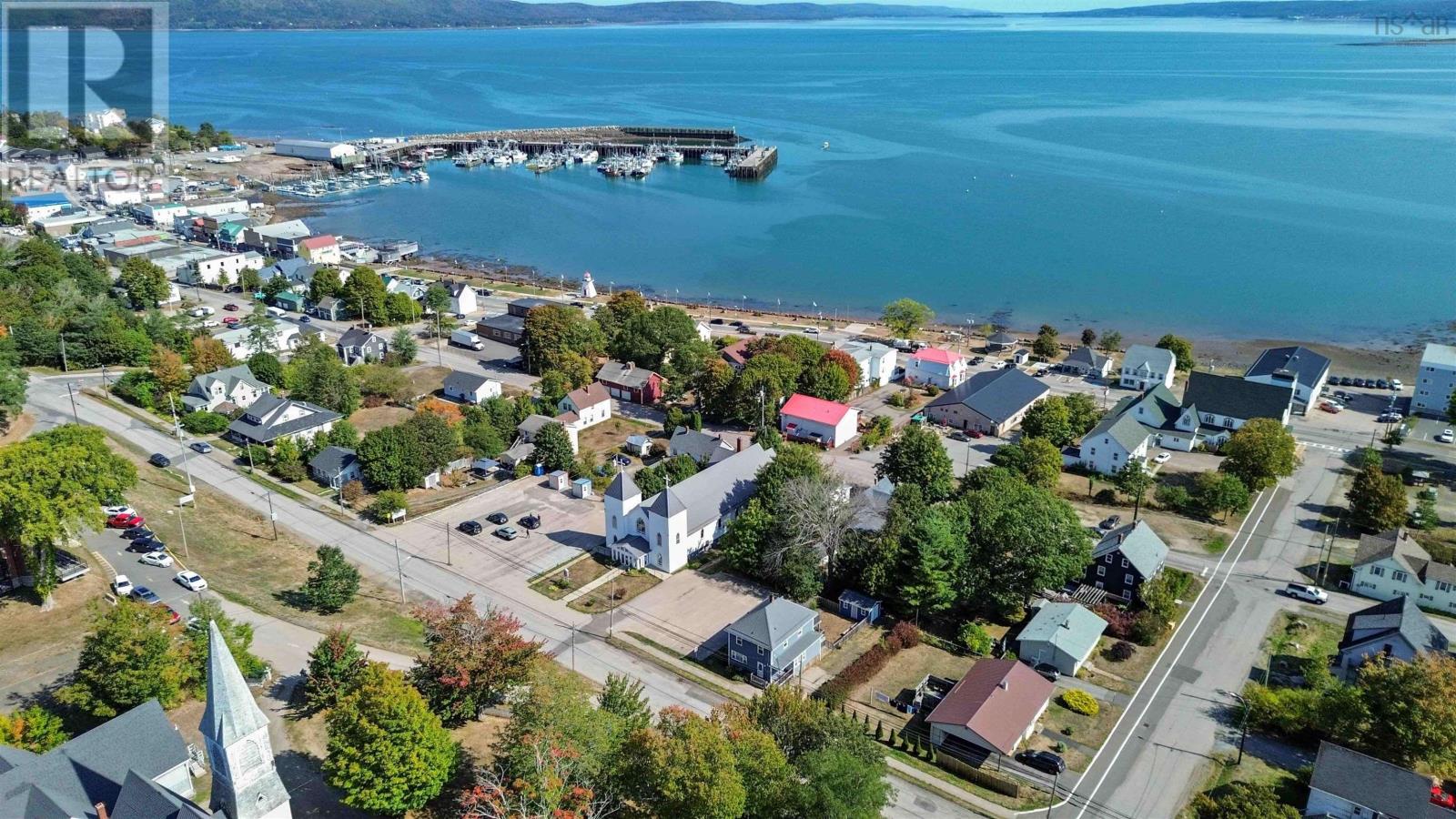 Property 29 of 36 of 106 Queen Street