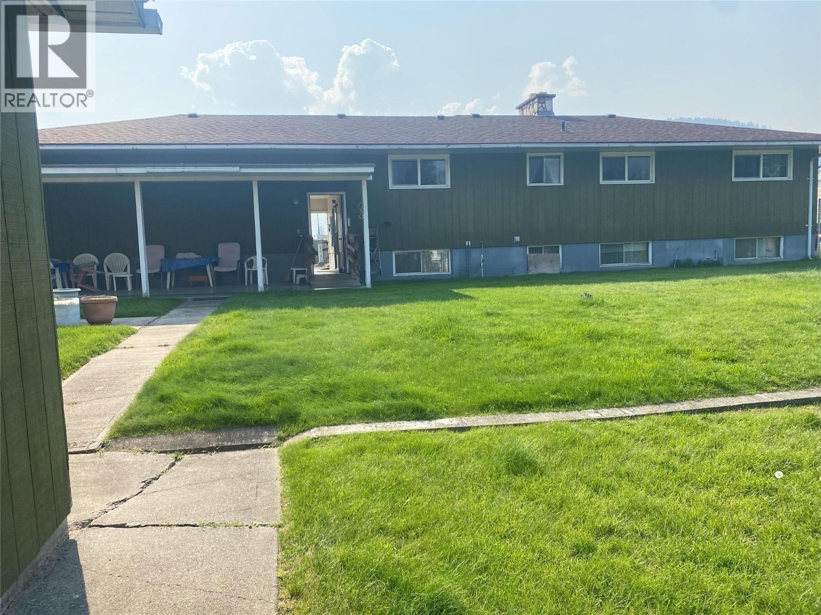 7430 22nd Street, Grand Forks