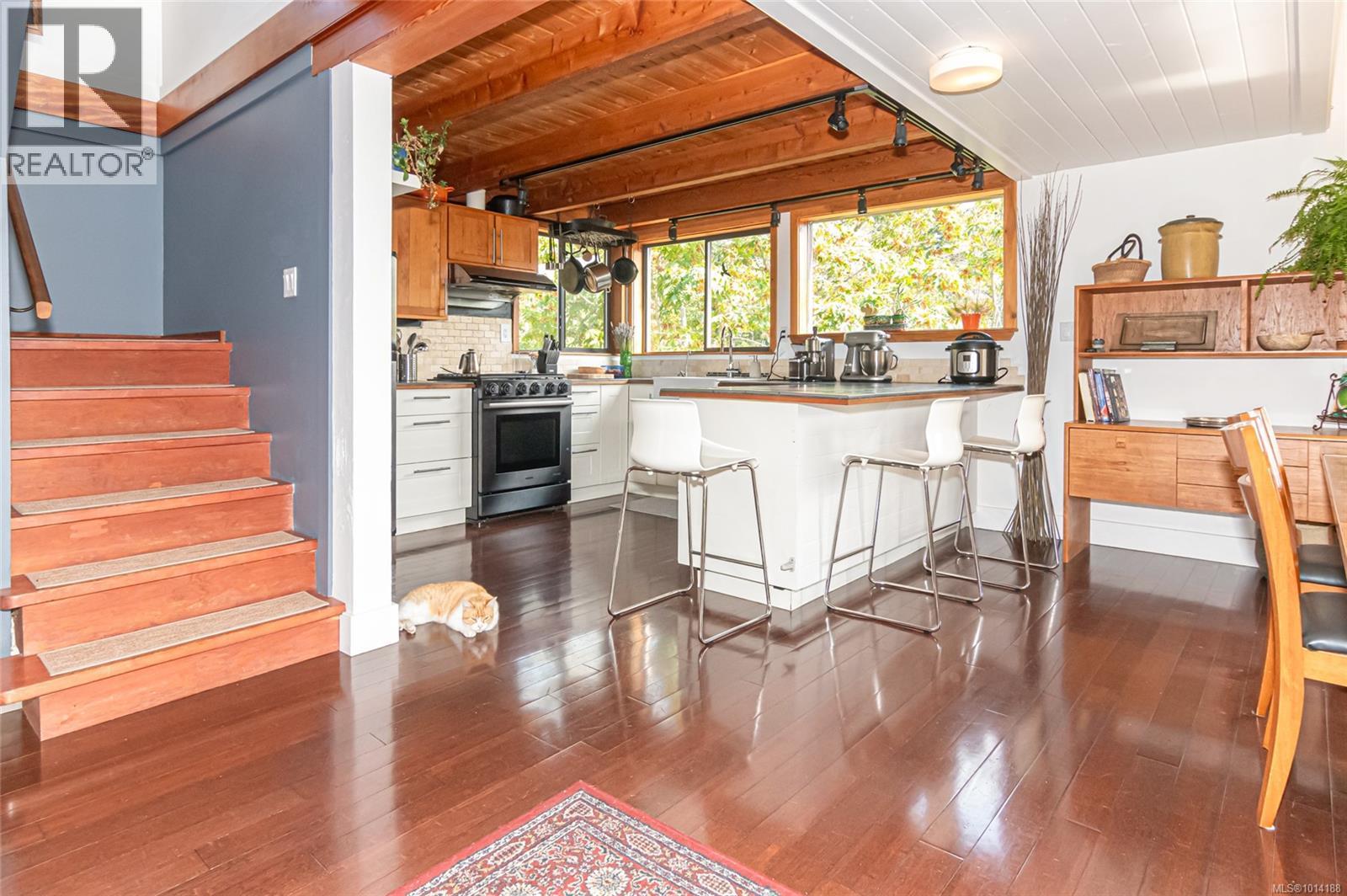 120 Heidi Pl, Salt Spring