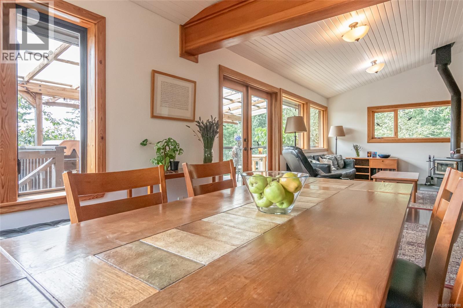 120 Heidi Pl, Salt Spring