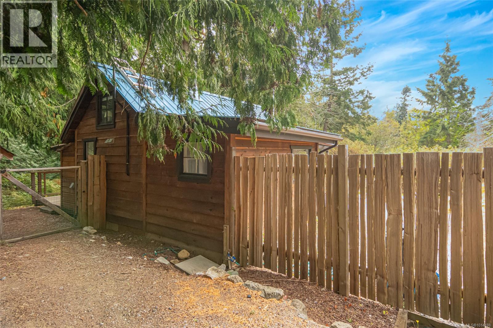 120 Heidi Pl, Salt Spring