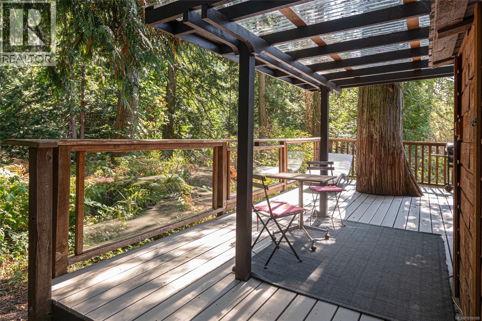 120 Heidi Pl, Salt Spring