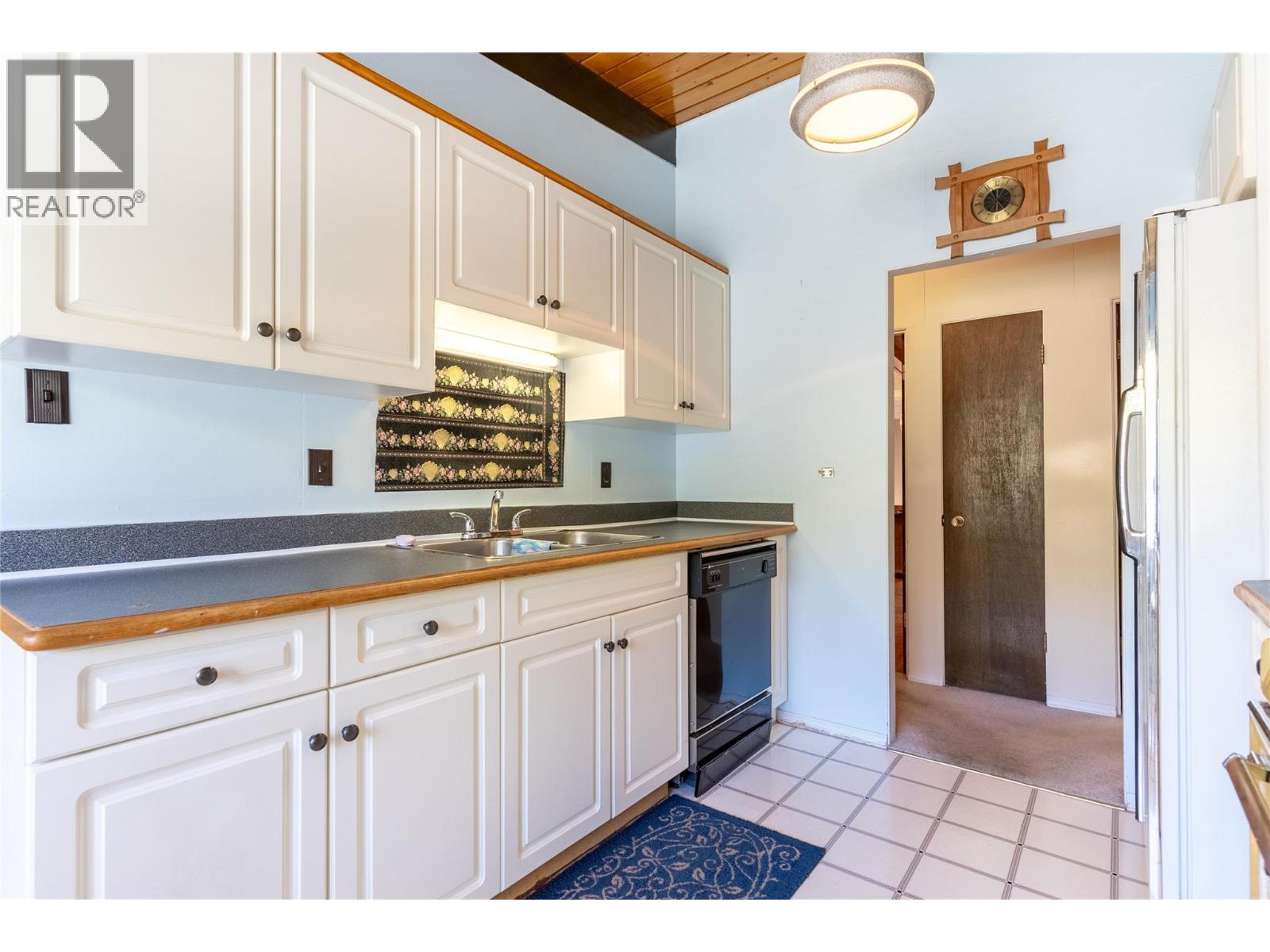 840/842 Collins Road, Cache Creek