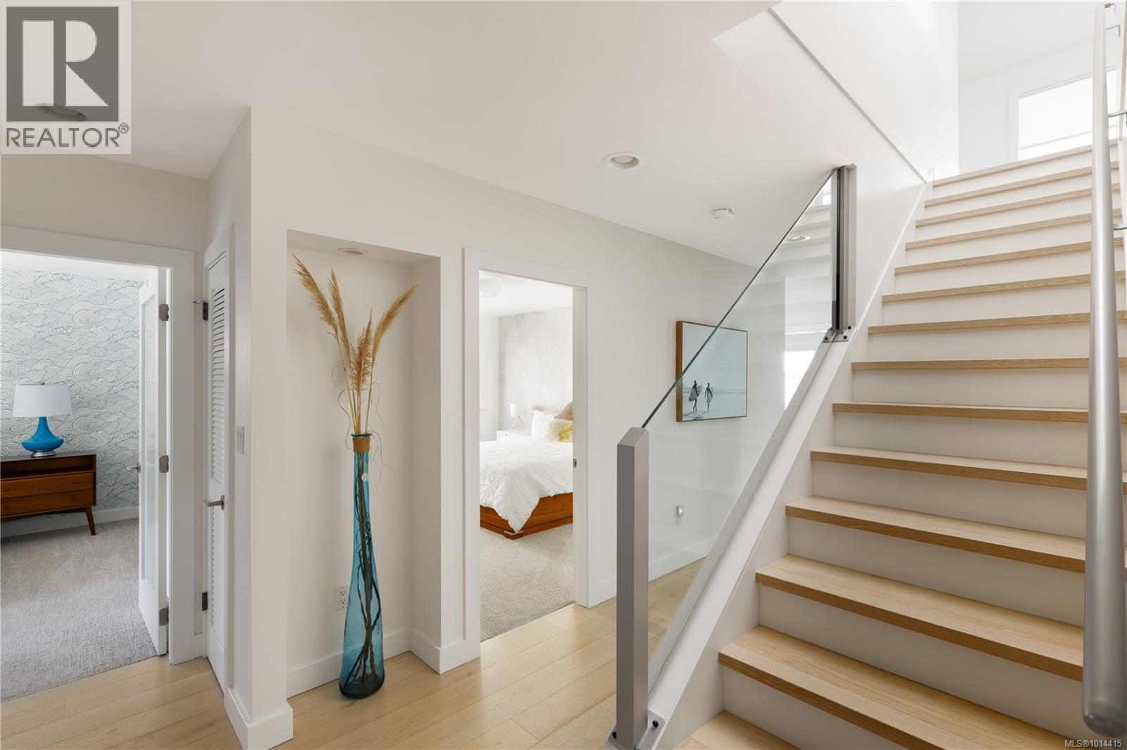  1250 Beach Drive, Oak Bay