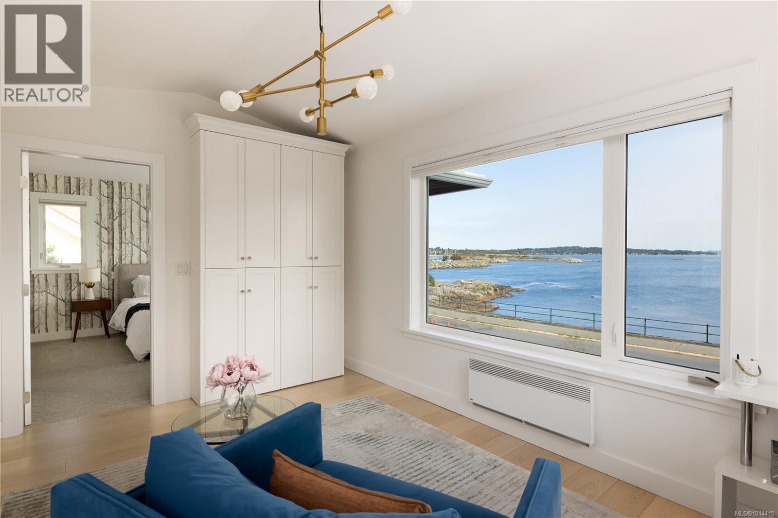  1250 Beach Drive, Oak Bay