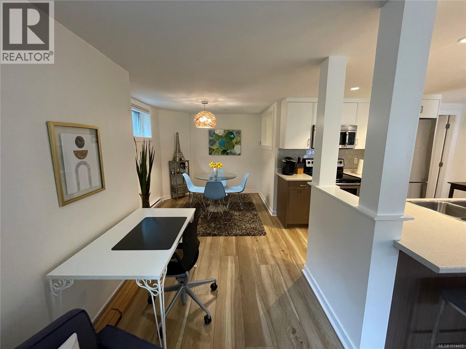 1250 Beach Drive, Oak Bay