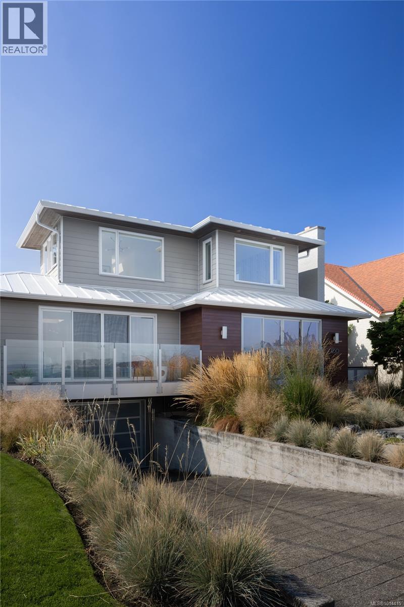  1250 Beach Drive, Oak Bay