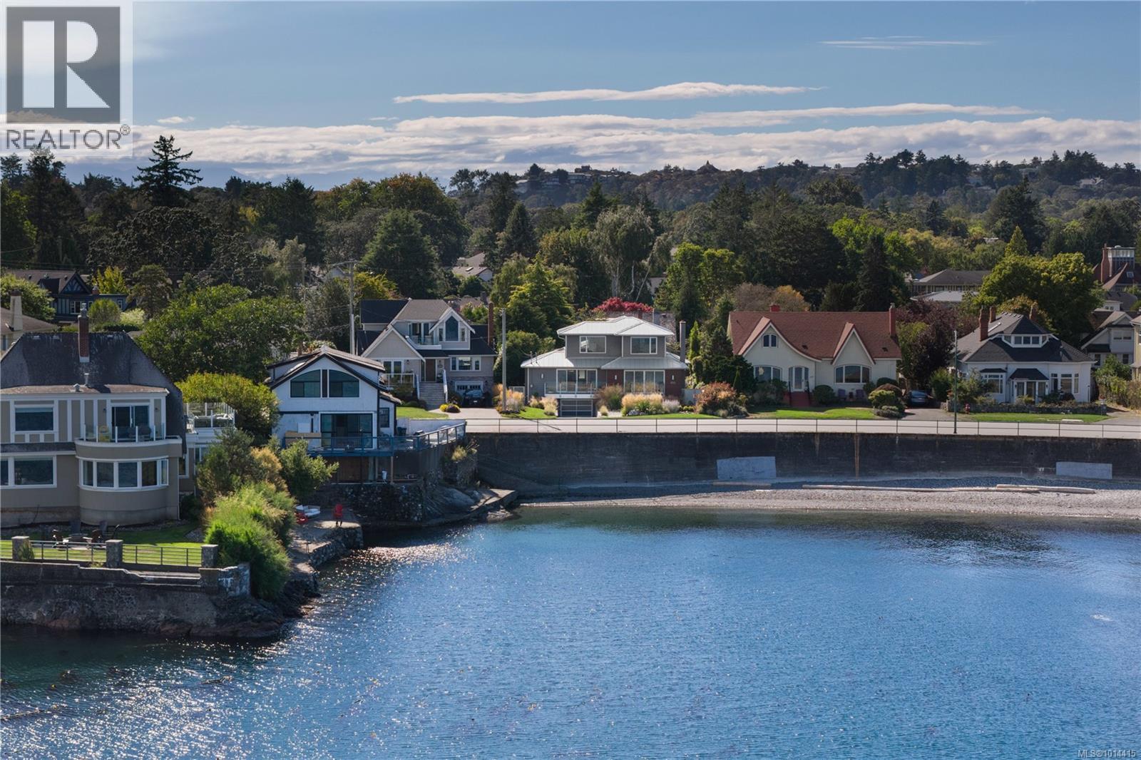  1250 Beach Drive, Oak Bay