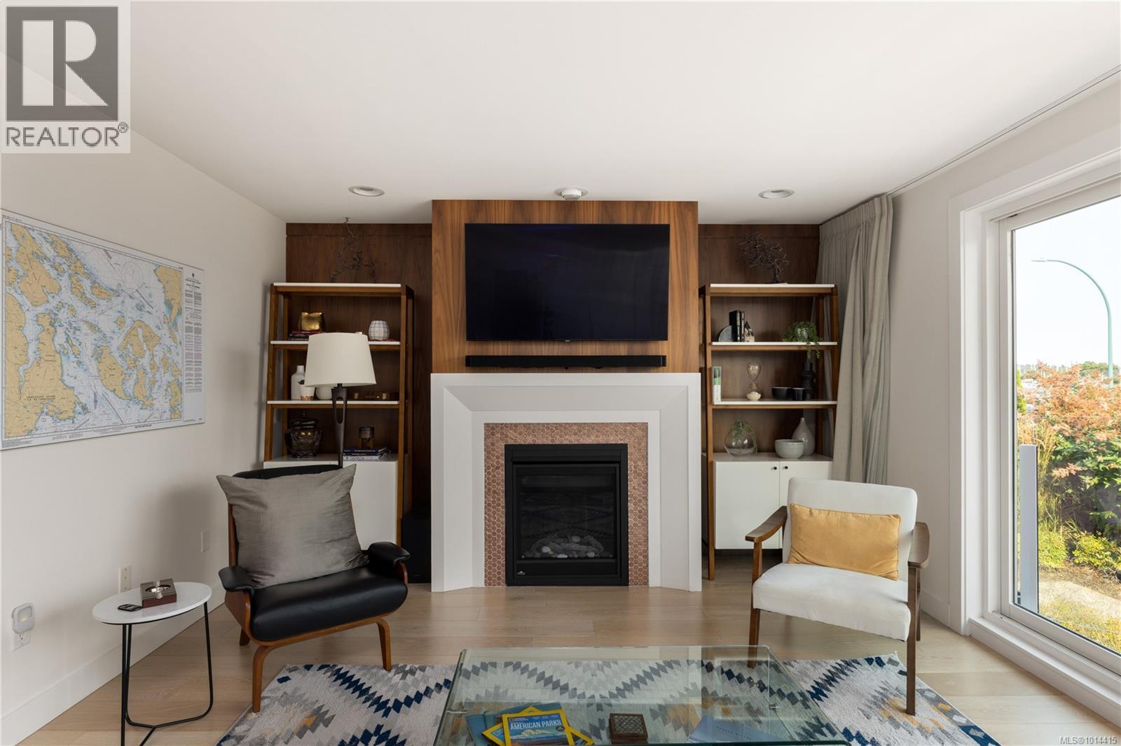  1250 Beach Drive, Oak Bay