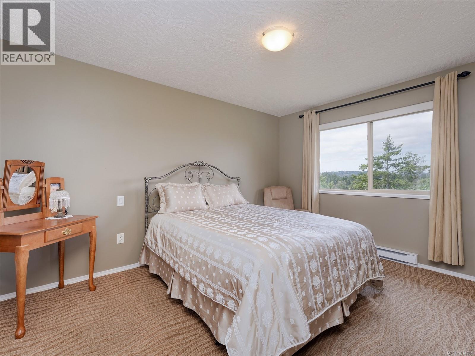  641 Olympia Ridge, Langford