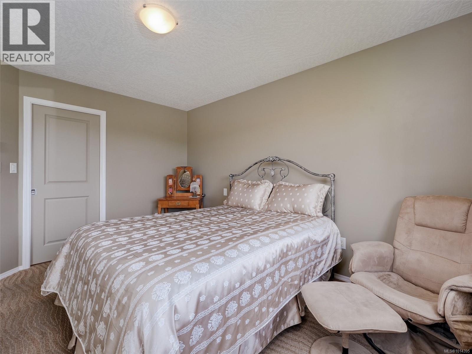  641 Olympia Ridge, Langford