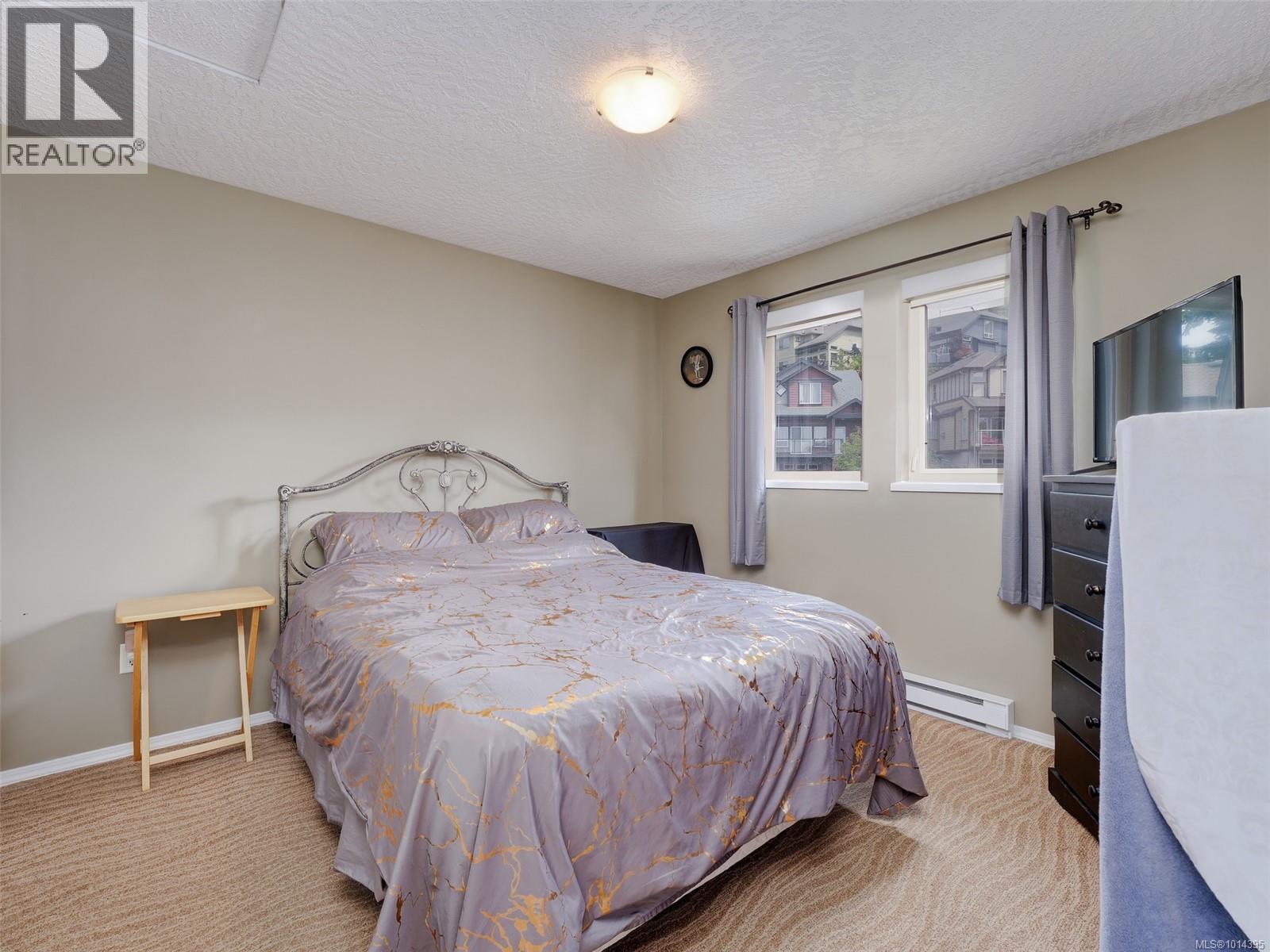  641 Olympia Ridge, Langford