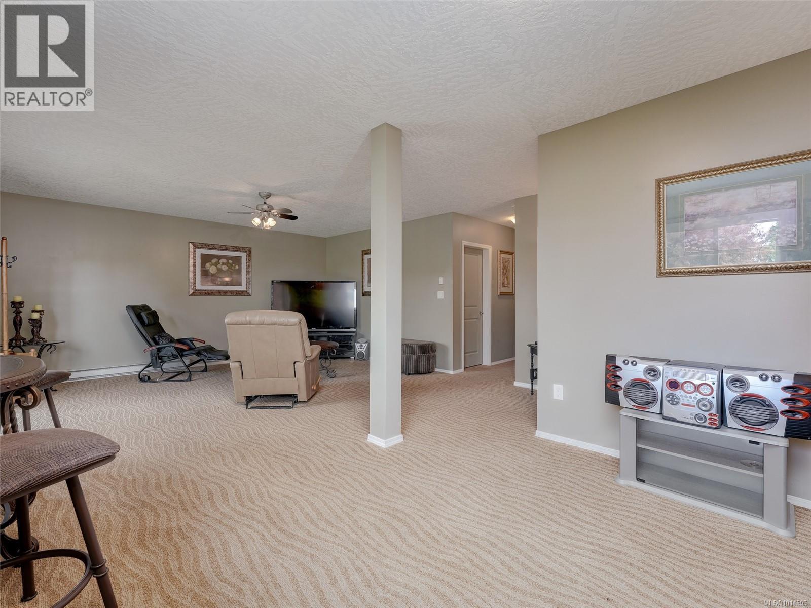 641 Olympia Ridge, Langford