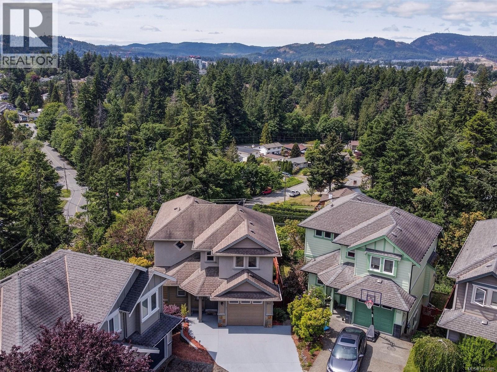  641 Olympia Ridge, Langford
