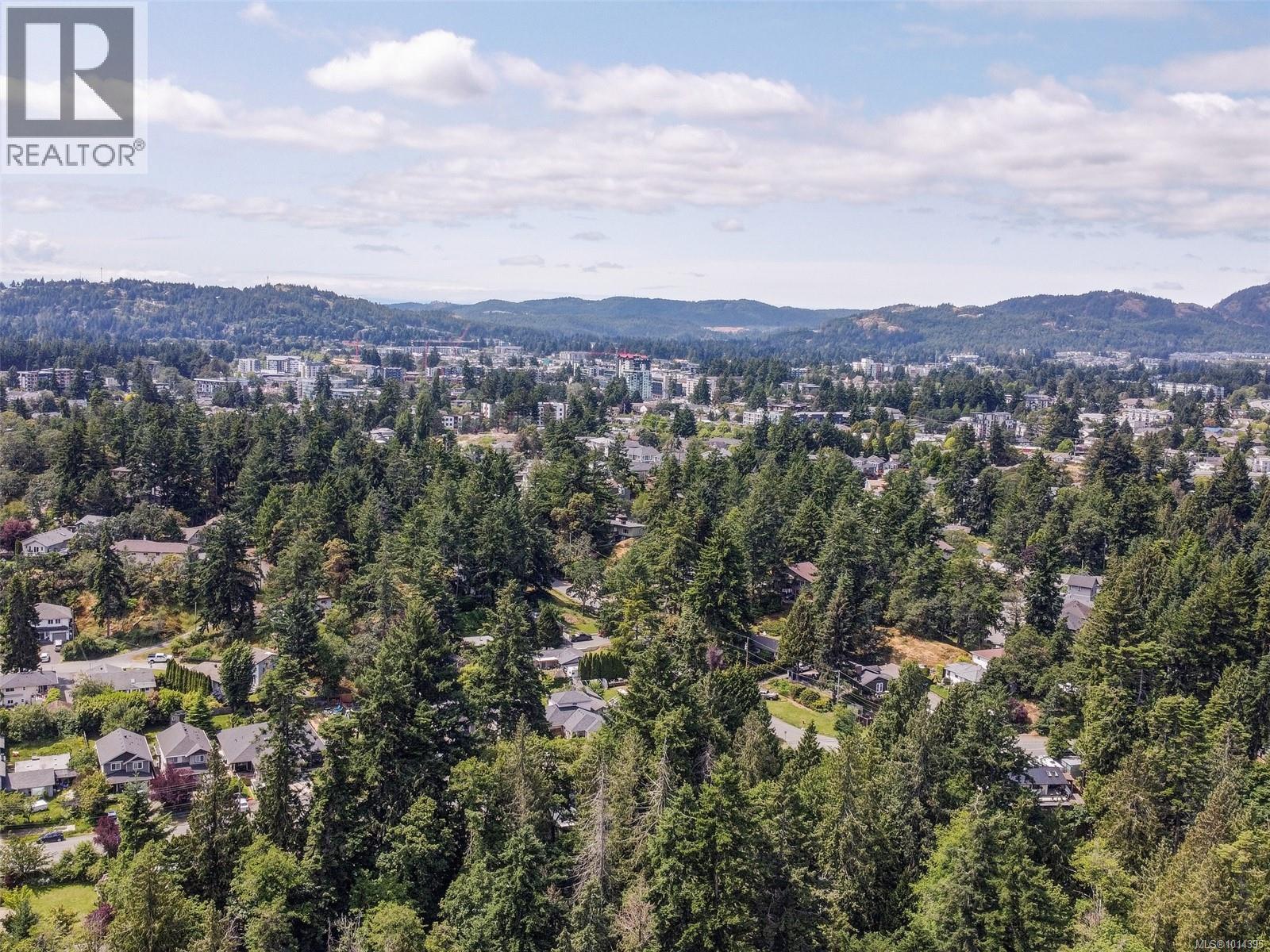  641 Olympia Ridge, Langford
