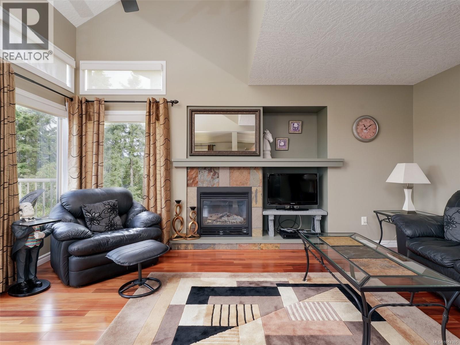  641 Olympia Ridge, Langford