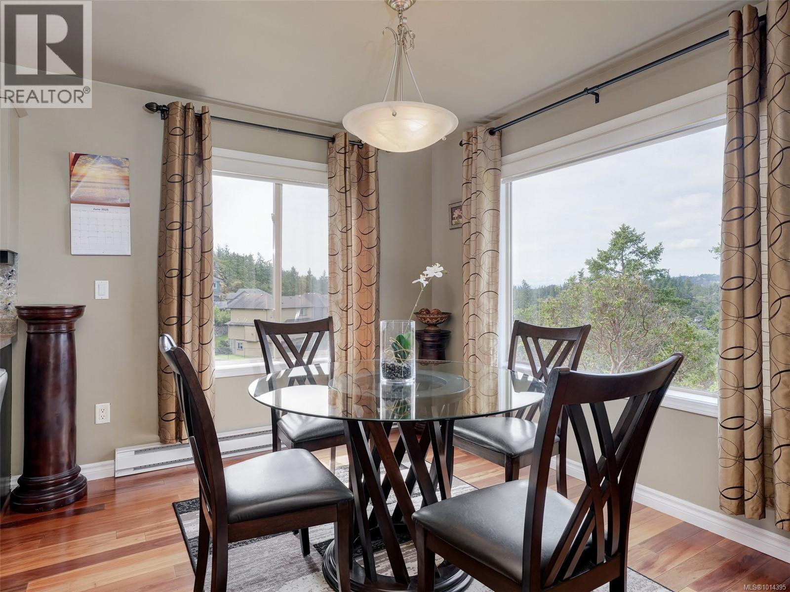  641 Olympia Ridge, Langford