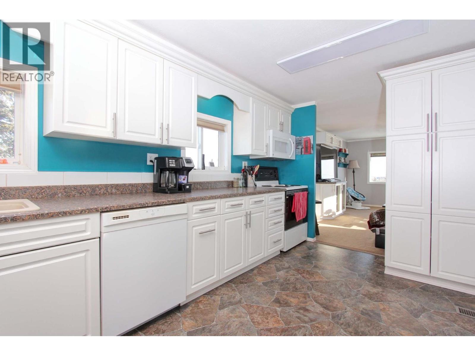 38 12842 OLD HOPE ROAD, Charlie Lake