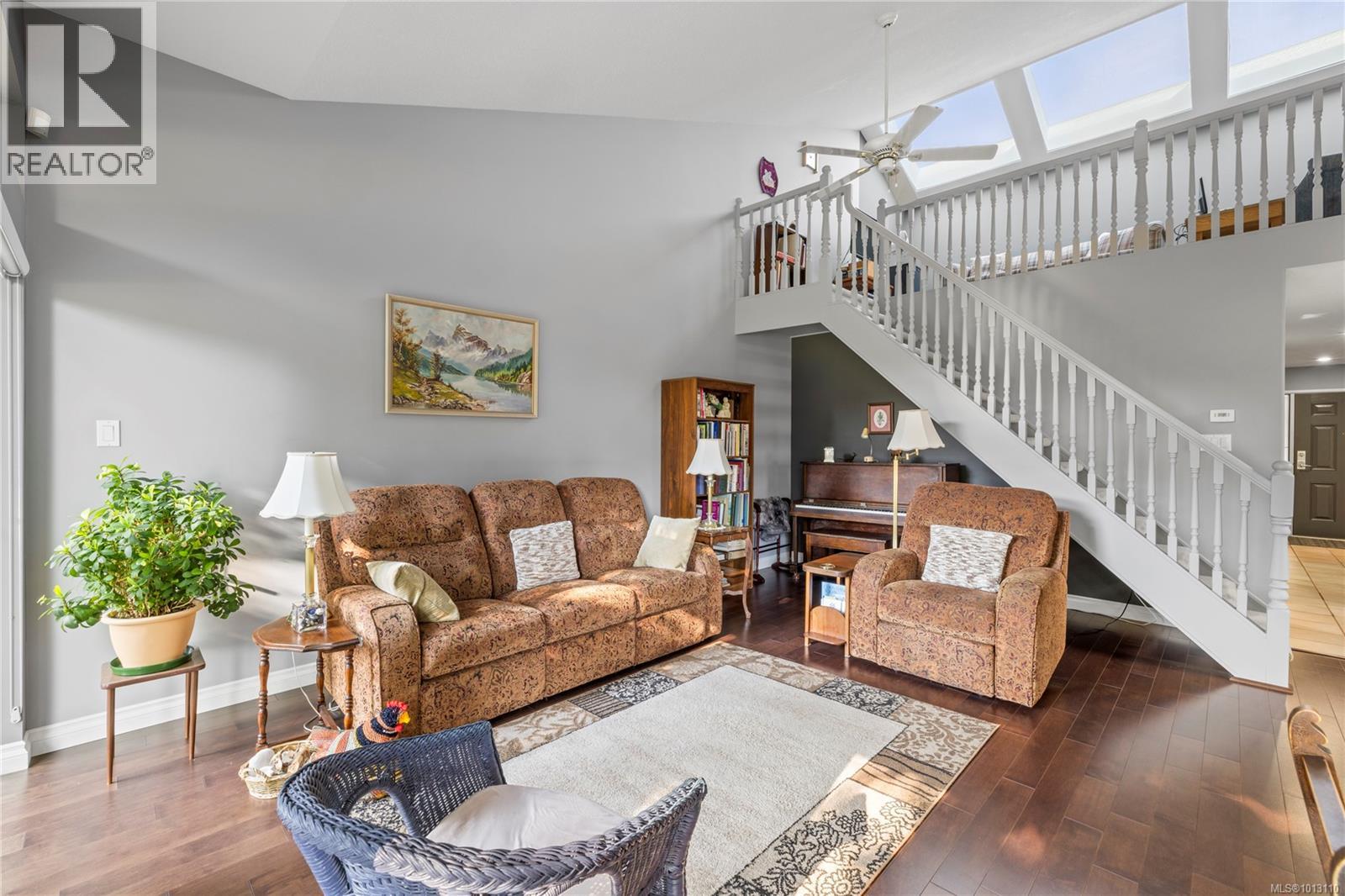 889 Lakes Blvd, French Creek