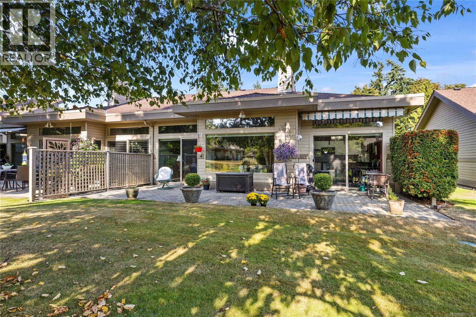 889 Lakes Blvd, French Creek