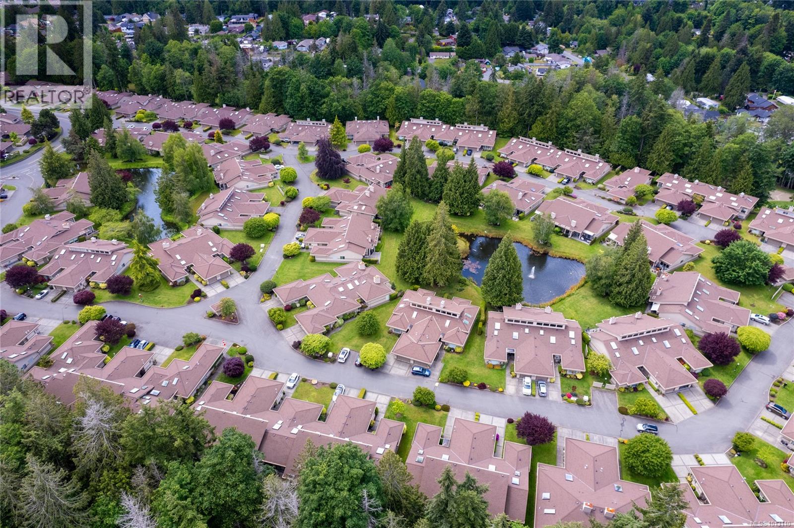 889 Lakes Blvd, French Creek