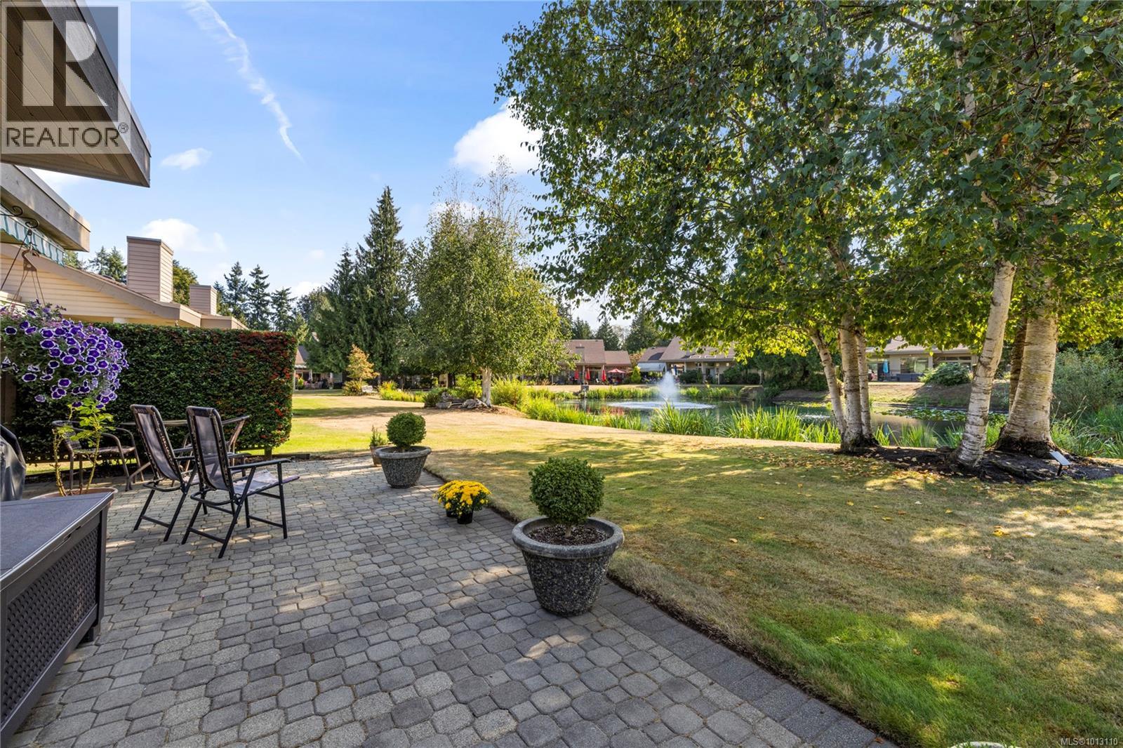 889 Lakes Blvd, French Creek