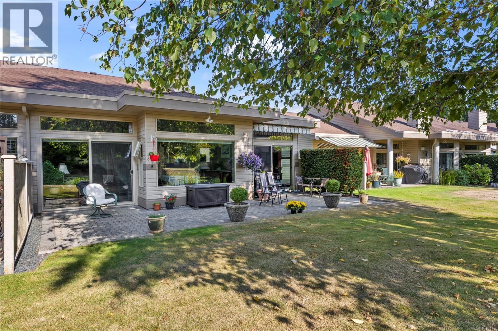 889 Lakes Blvd, French Creek