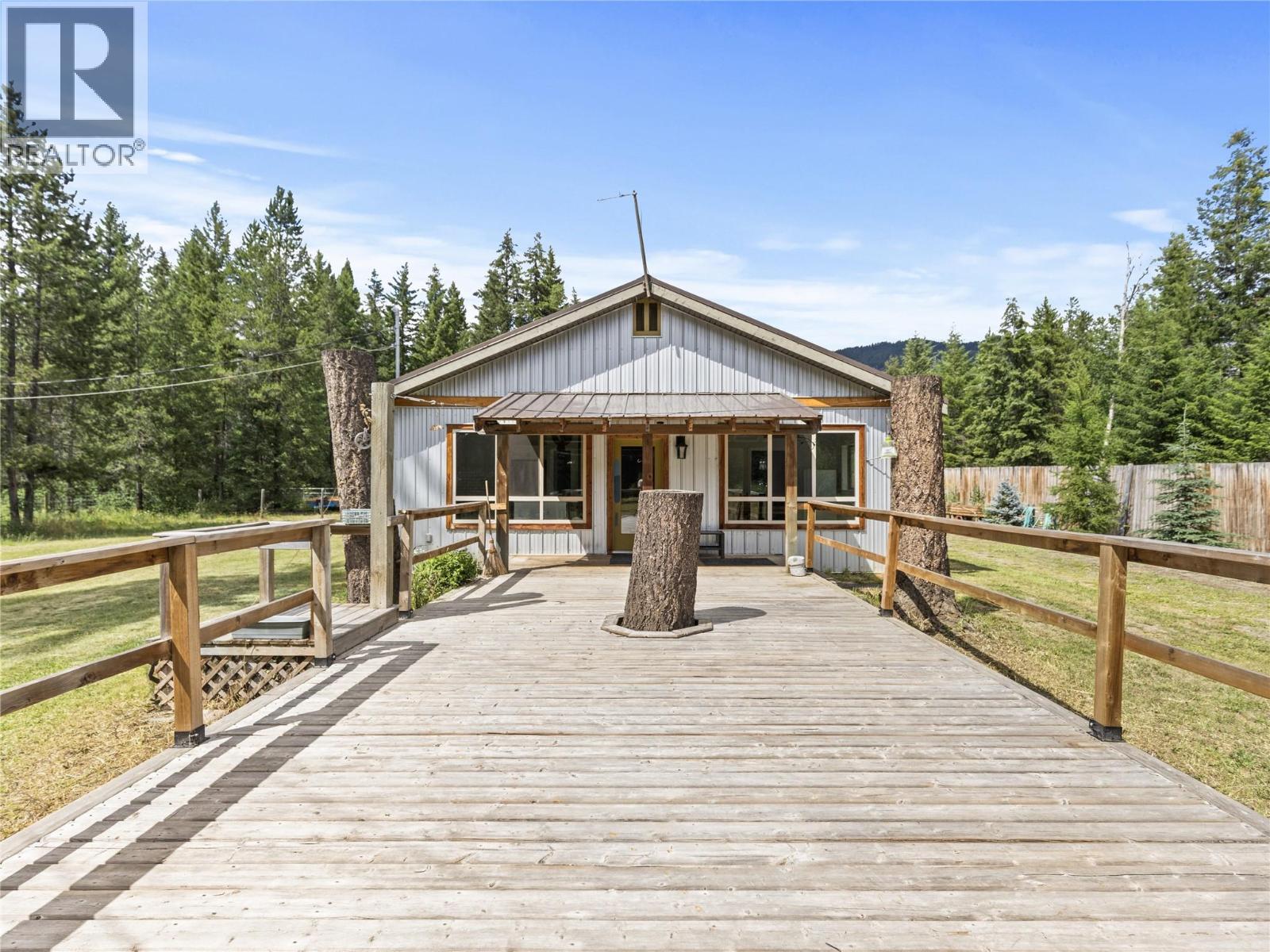 3272 Barriere Lakes Road, Barriere