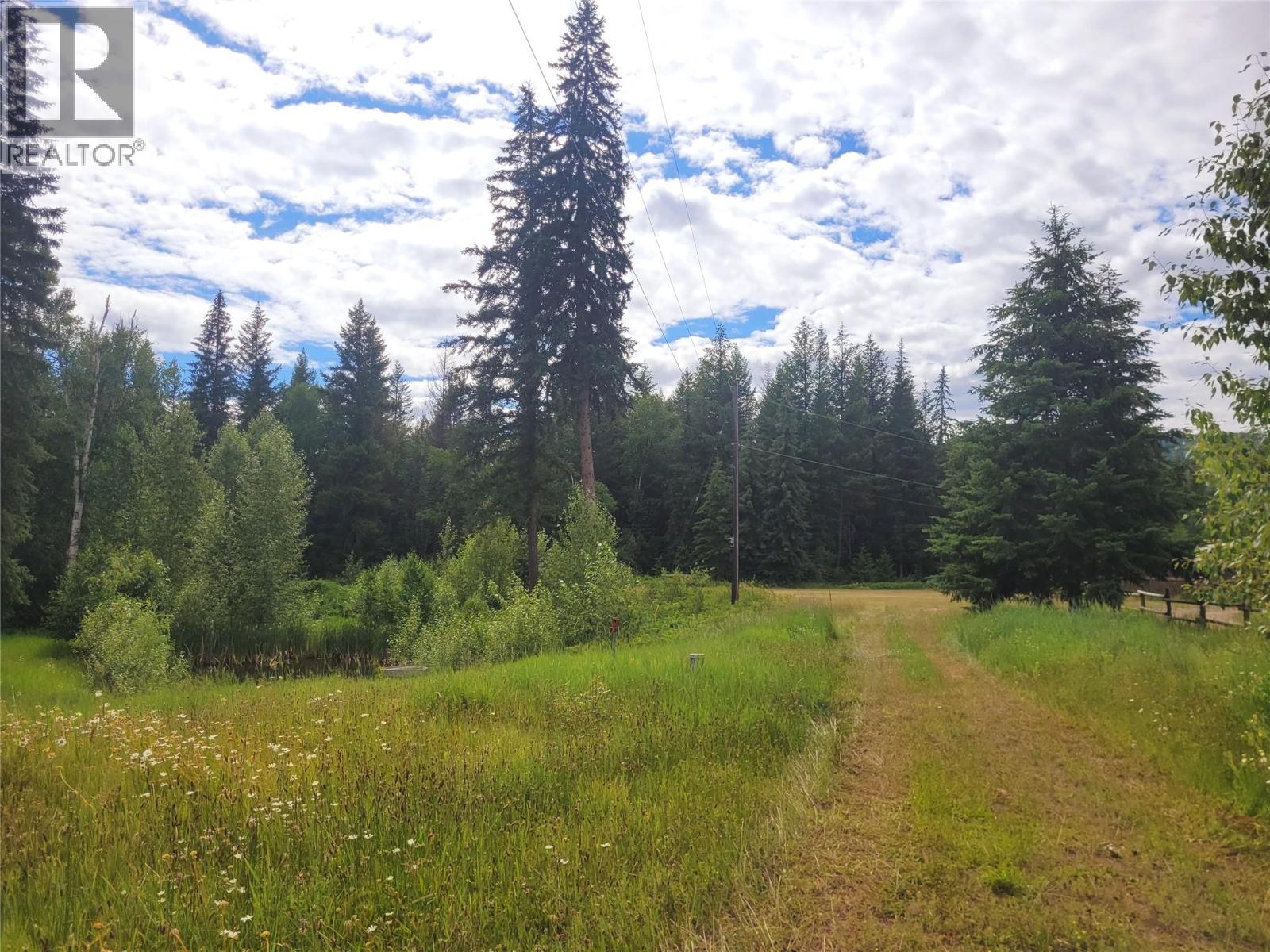 3272 Barriere Lakes Road, Barriere