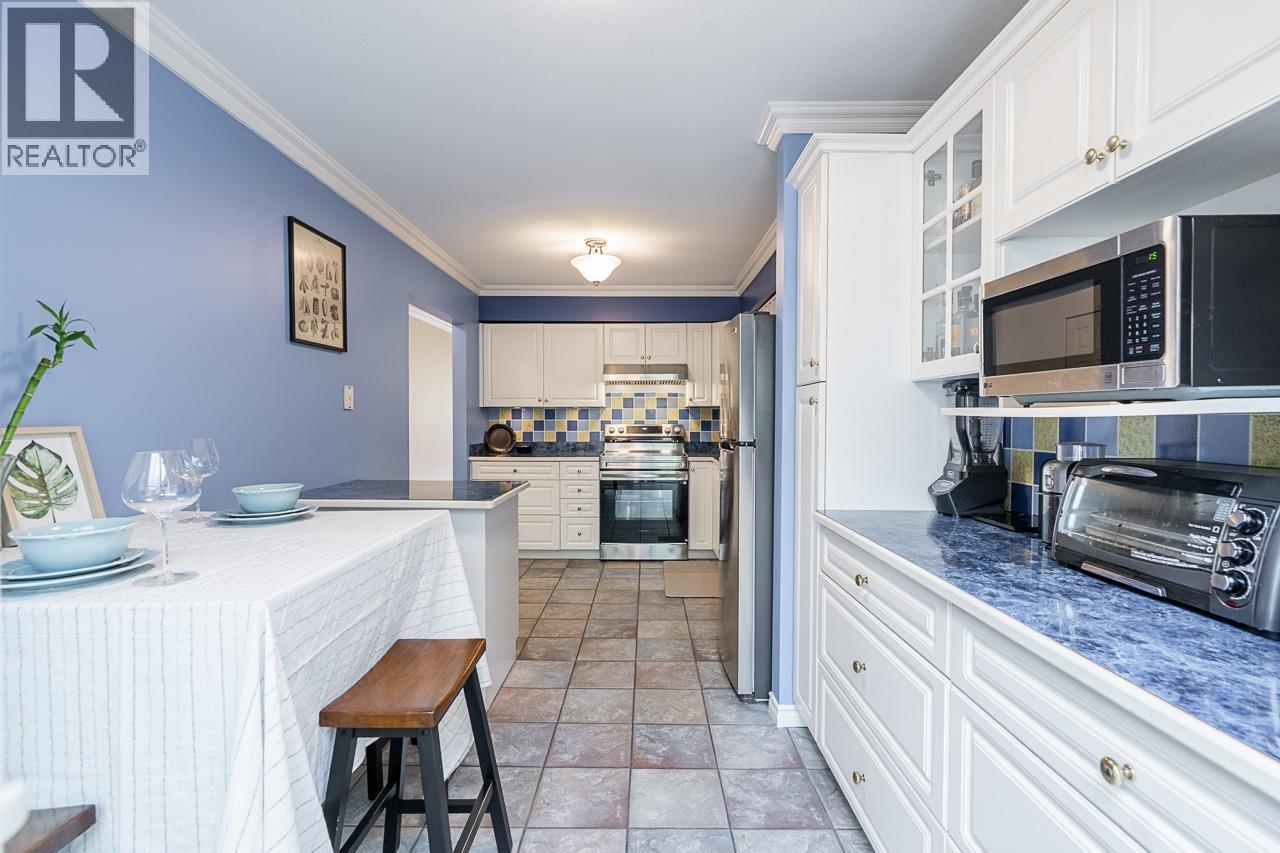 1185 EAGLERIDGE DRIVE, Coquitlam