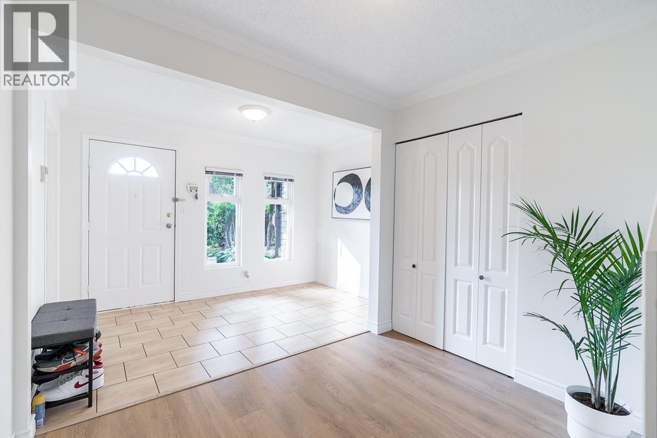 1185 EAGLERIDGE DRIVE, Coquitlam