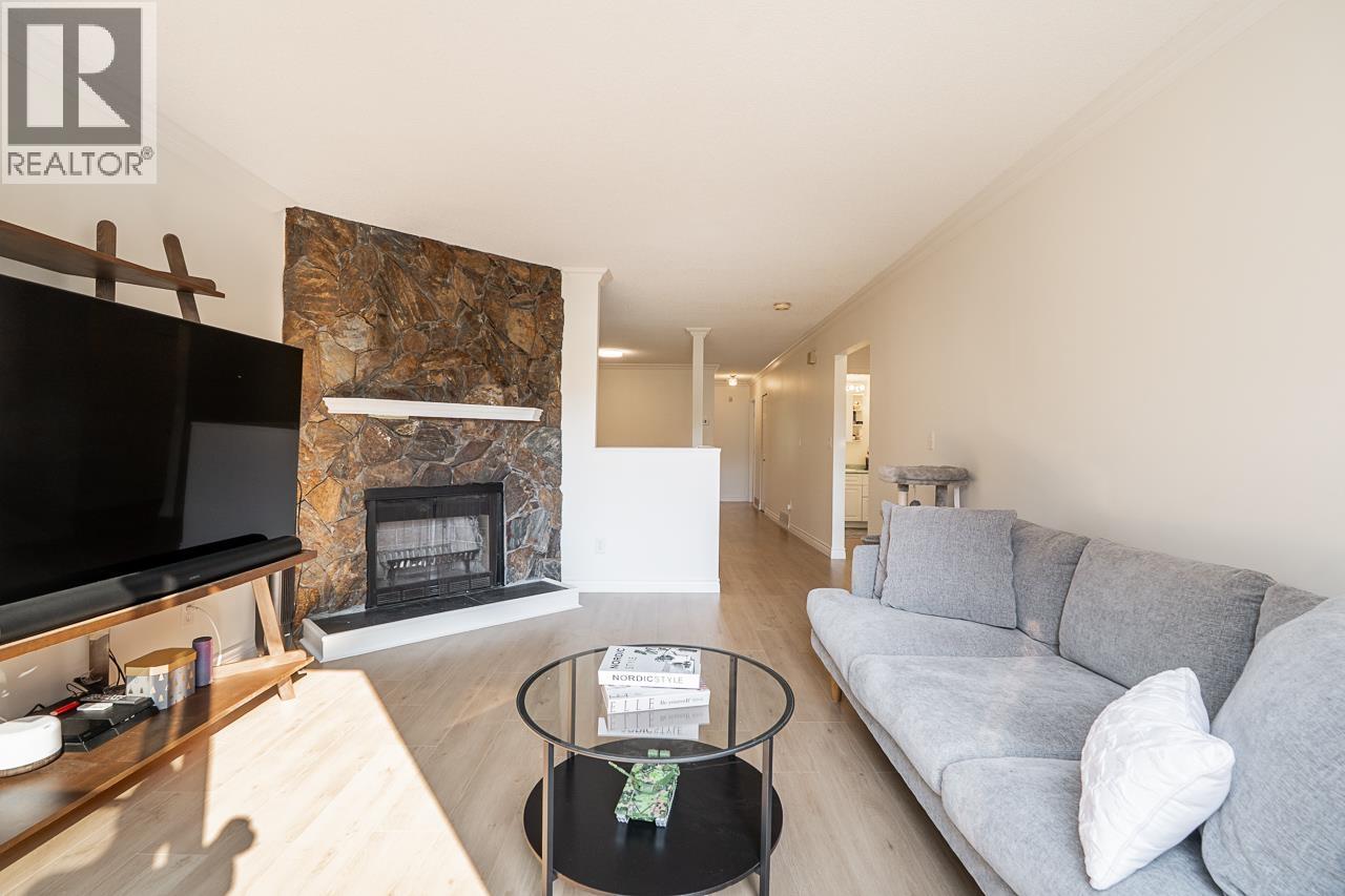 1185 EAGLERIDGE DRIVE, Coquitlam