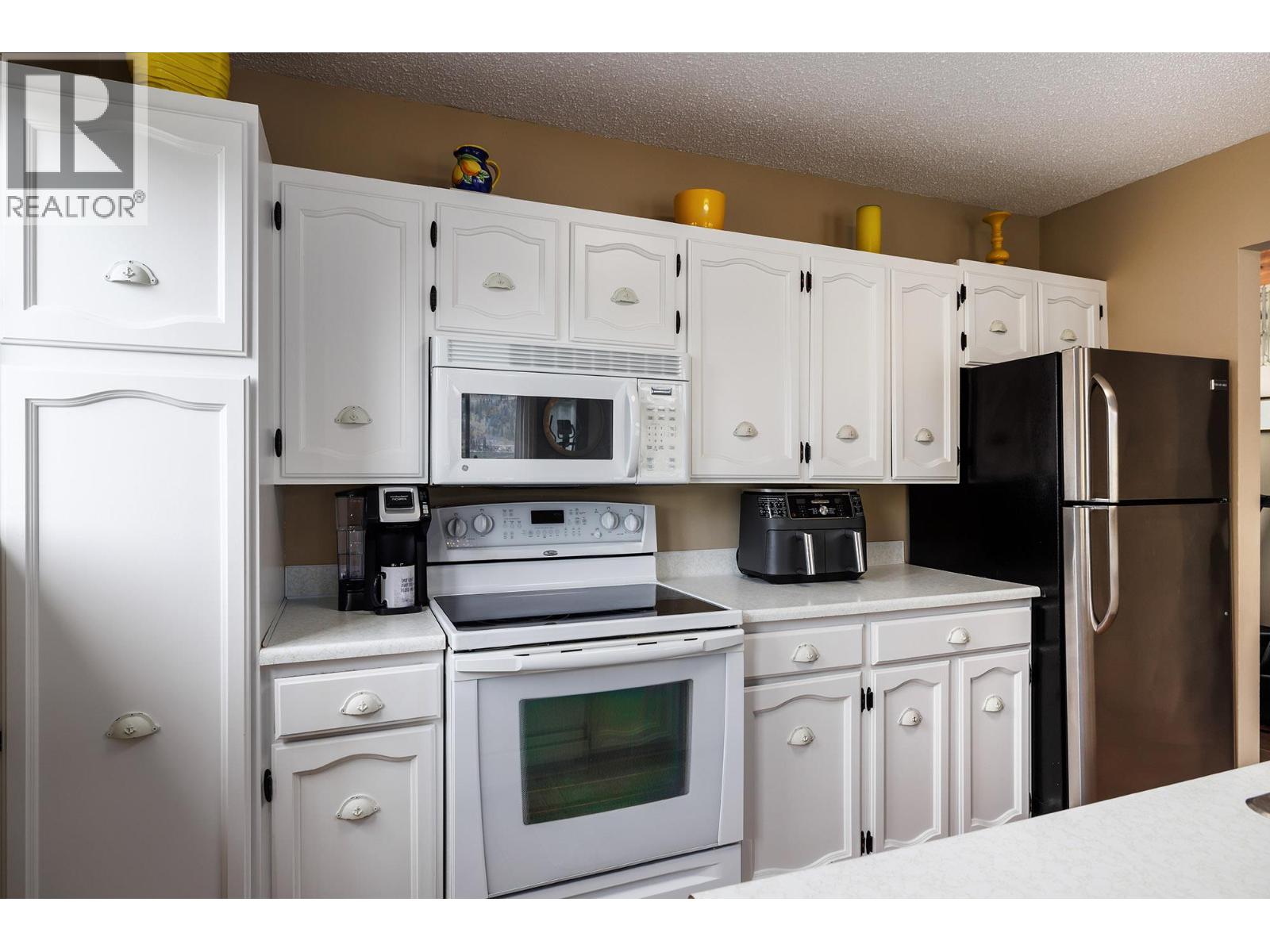 8291 Okanagan Landing Road, Vernon