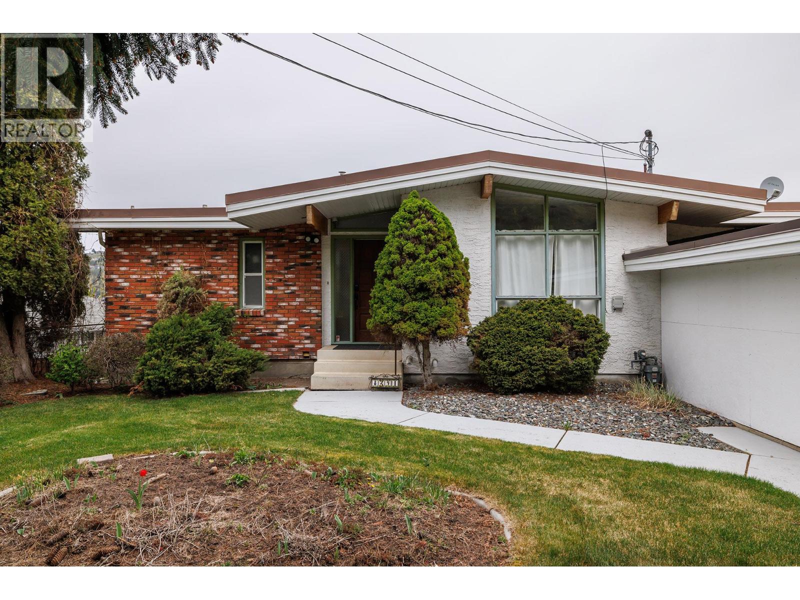 8291 Okanagan Landing Road, Vernon