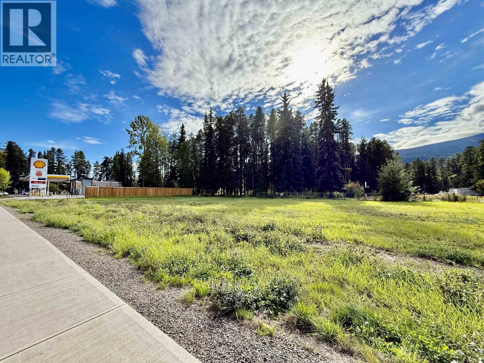 #LOTS-7 16 Highway, Smithers