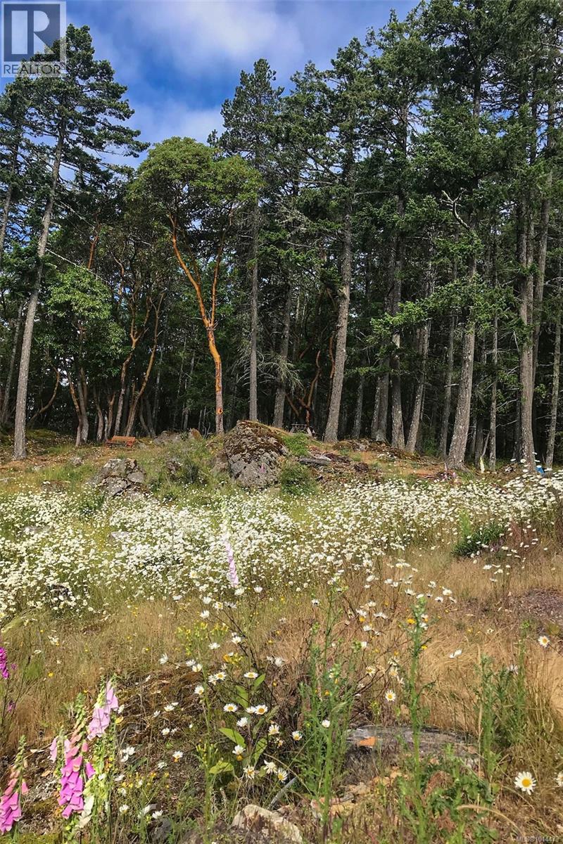  155 Liberty Hall Lane, Salt Spring