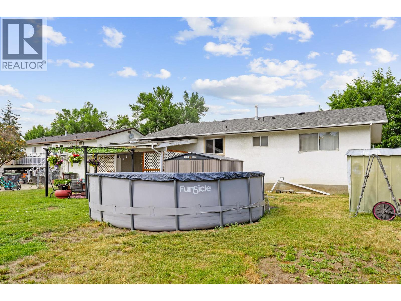  955 Hickory Road, Kelowna