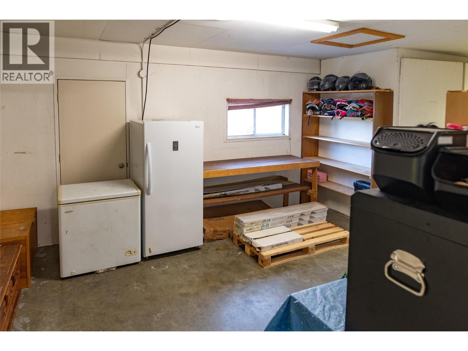  955 Hickory Road, Kelowna