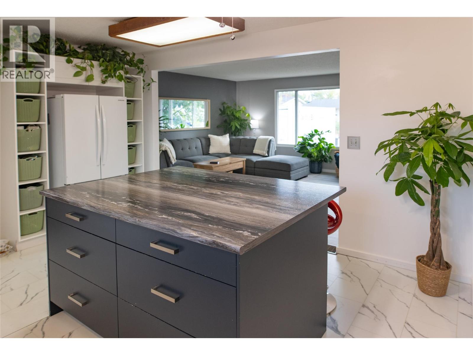  955 Hickory Road, Kelowna
