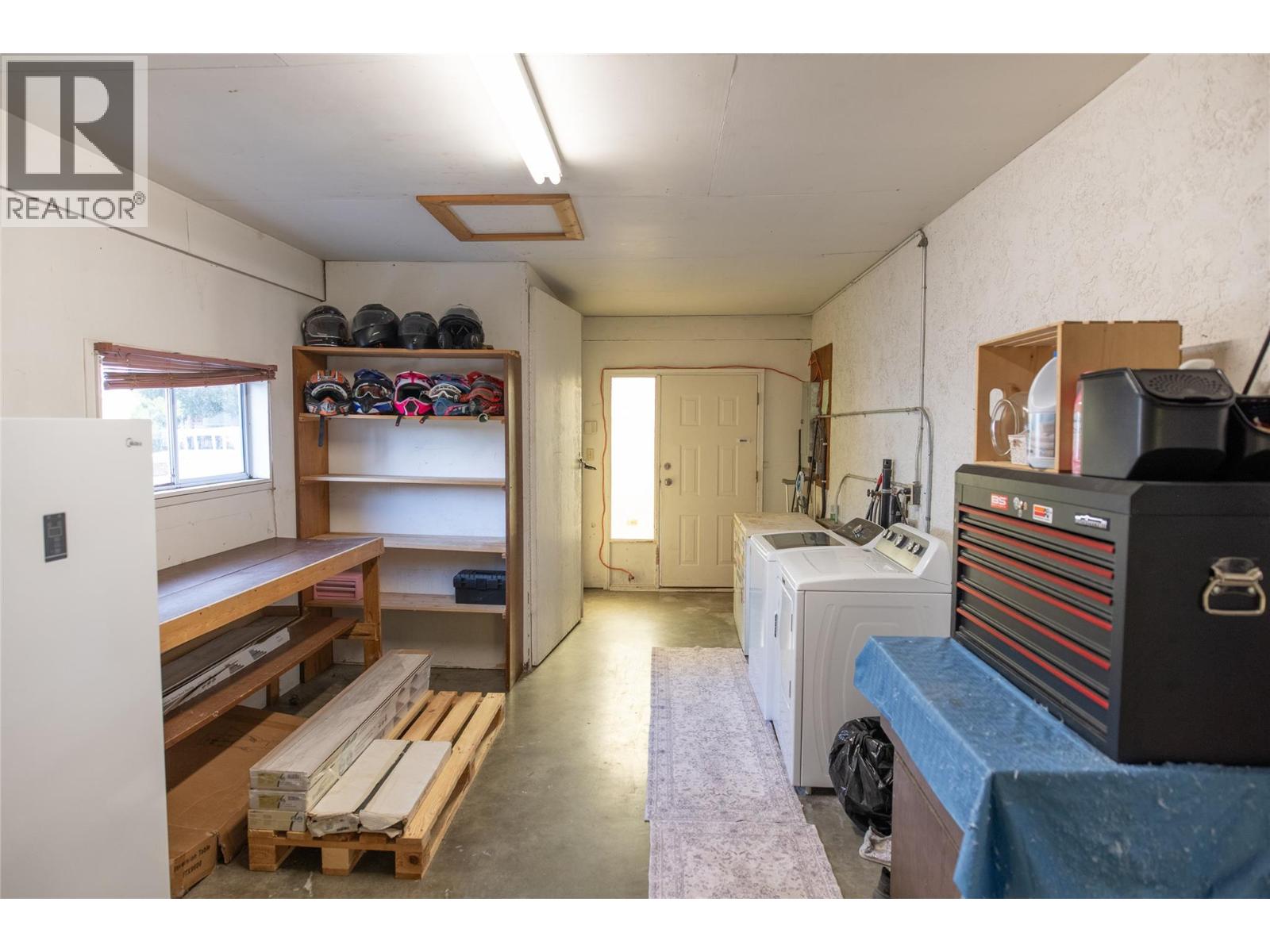  955 Hickory Road, Kelowna