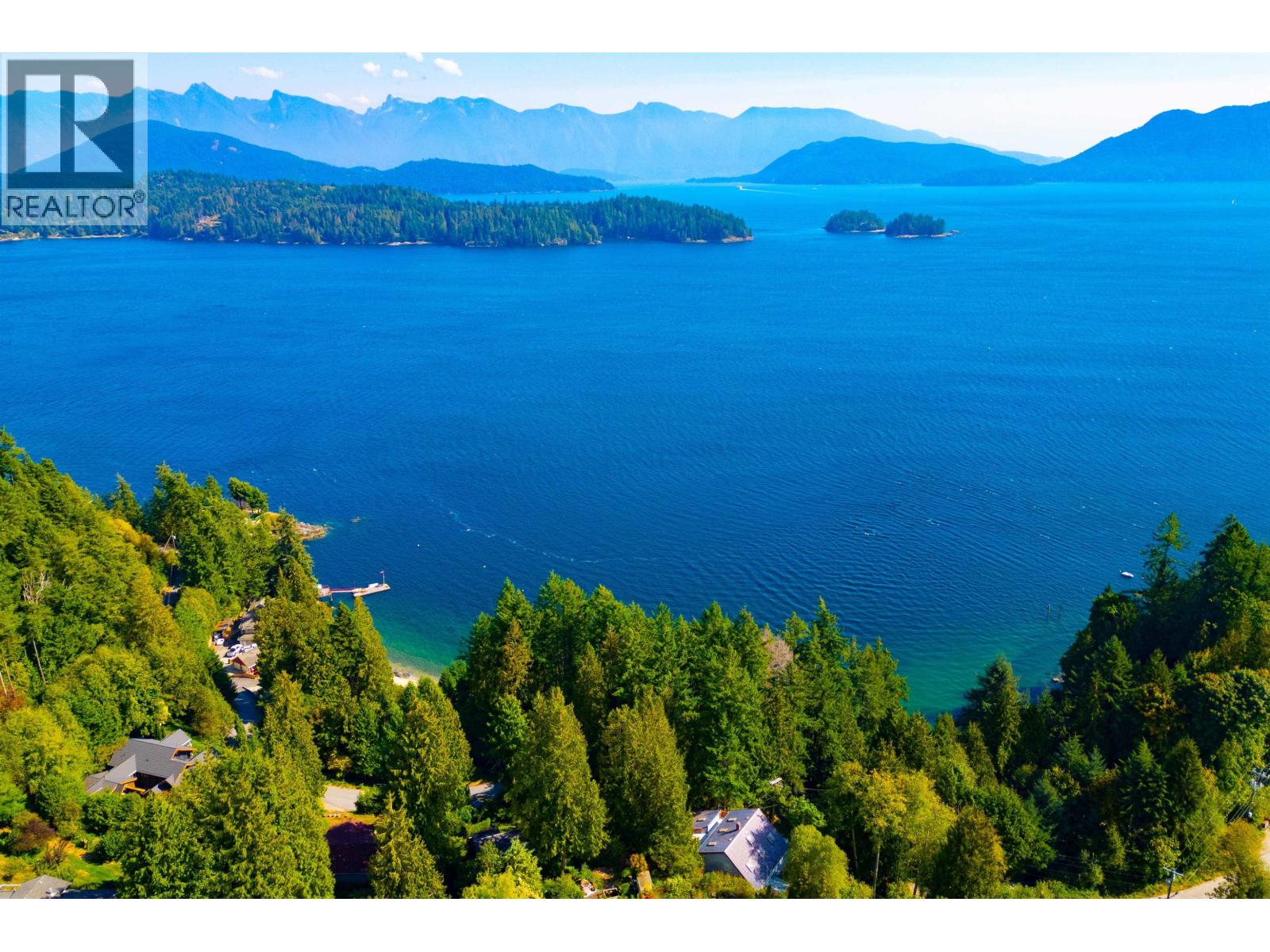 1504 TIDEVIEW ROAD, Gibsons