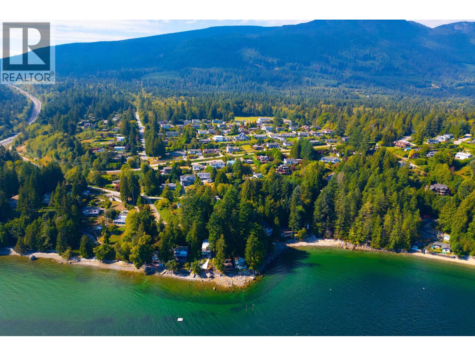 1504 TIDEVIEW ROAD, Gibsons