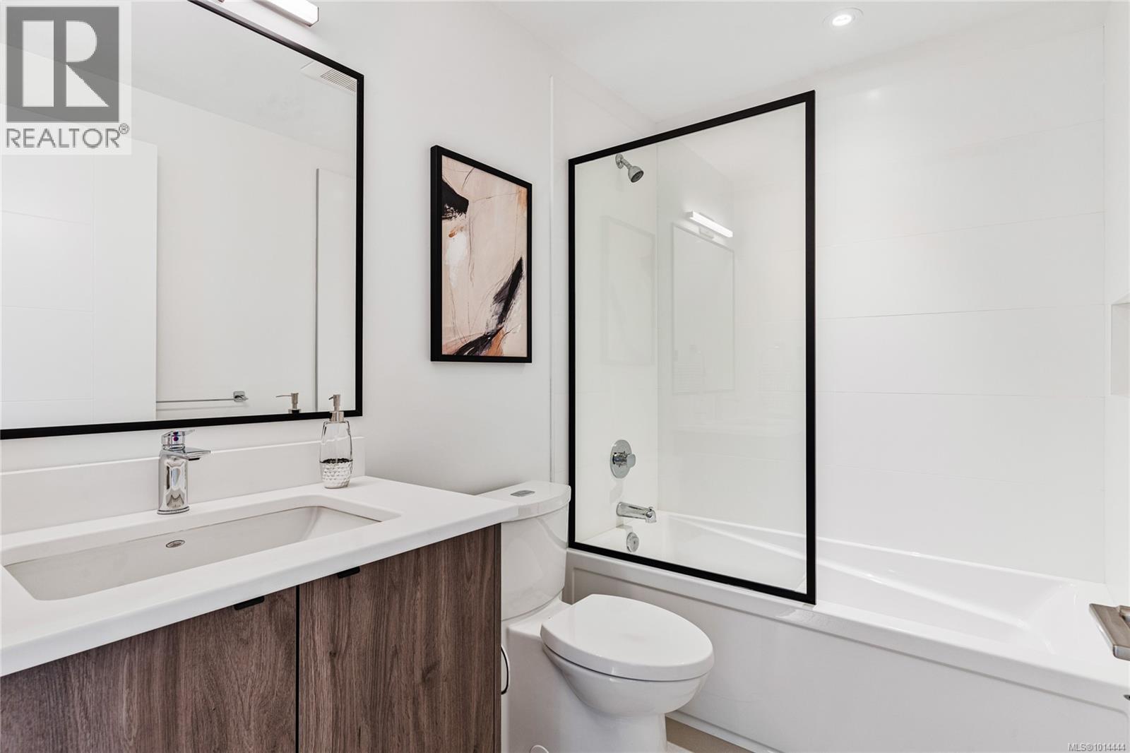18 4253 Dieppe Rd, Saanich