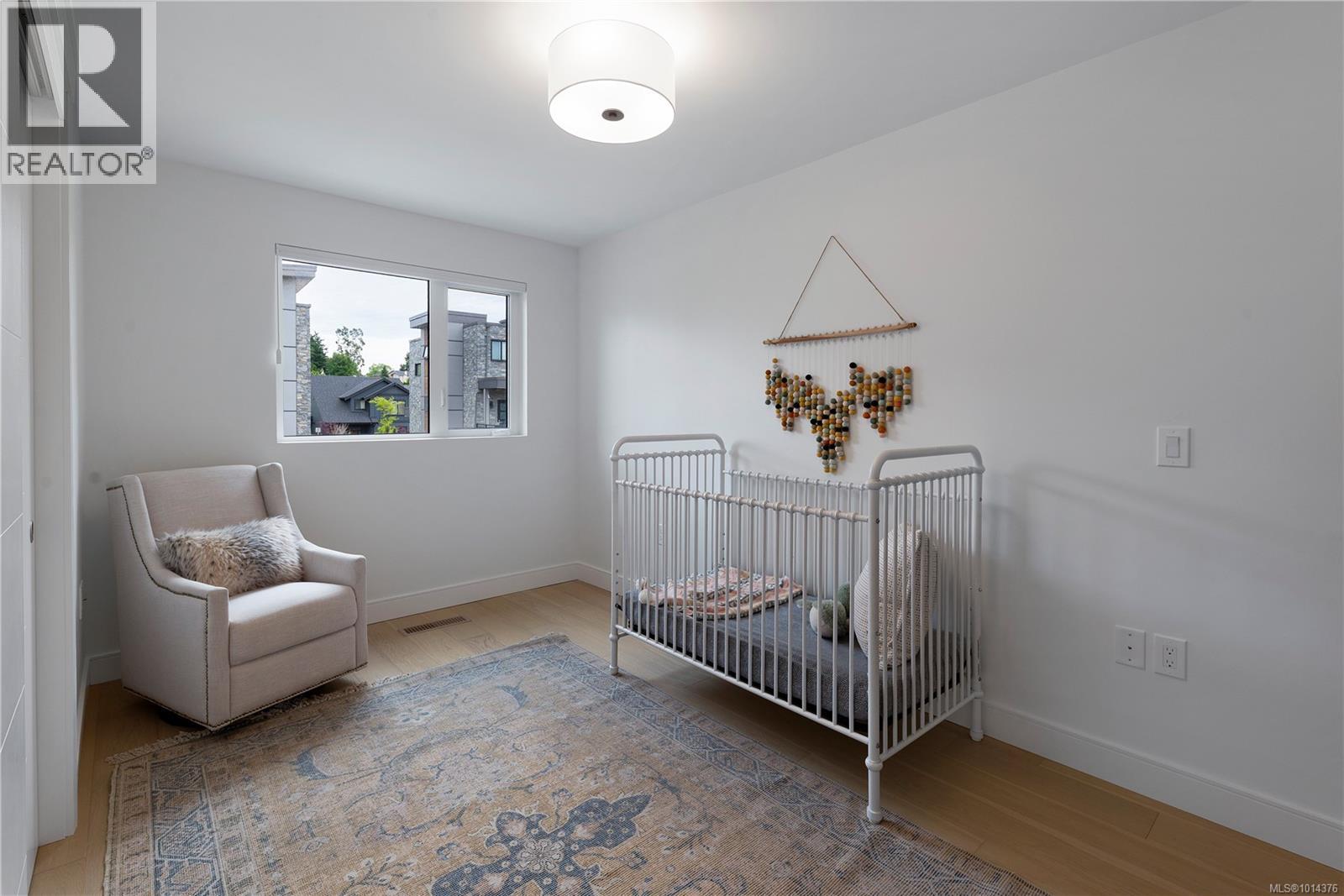 11 4253 Dieppe Rd, Saanich
