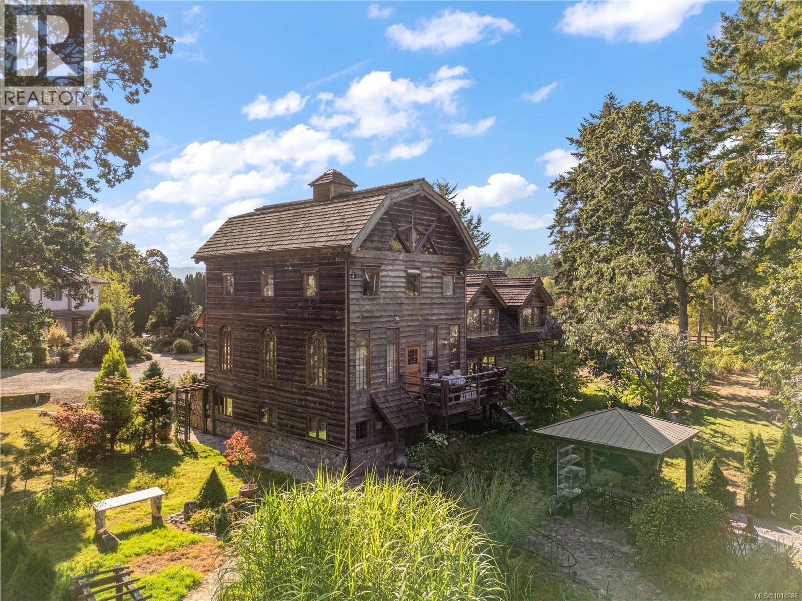 845 Downey Rd, North Saanich
