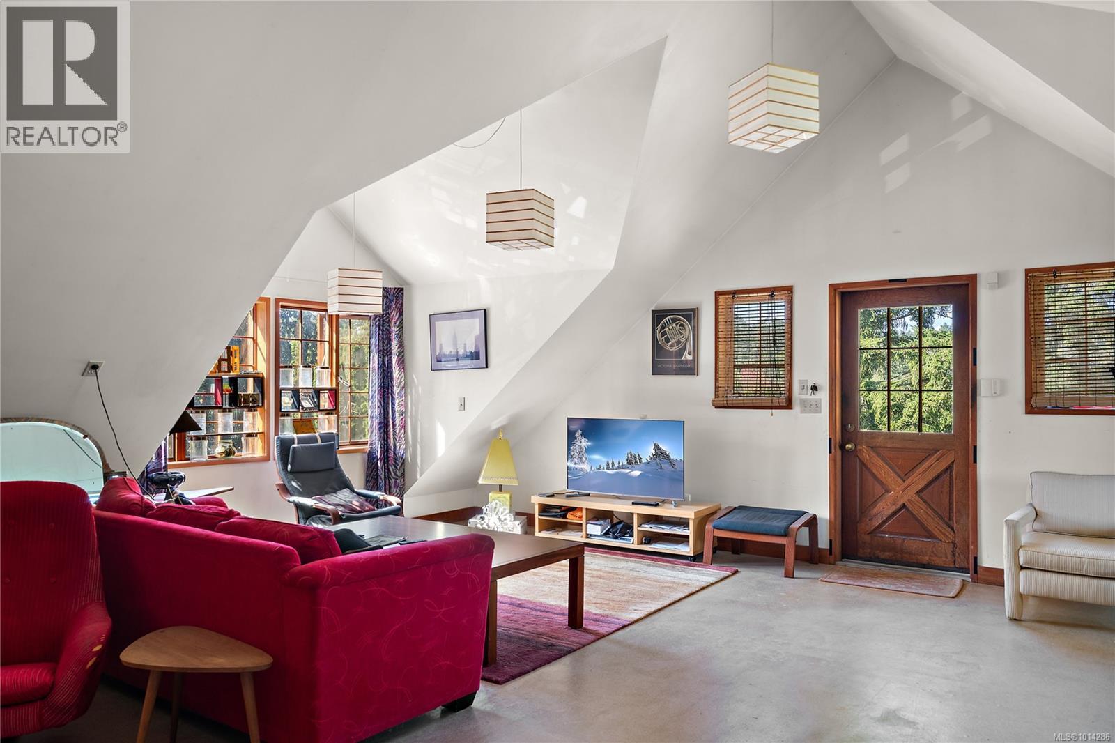 845 Downey Rd, North Saanich